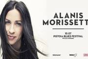 Alanis Morisette sul palco di piazza del Duomo